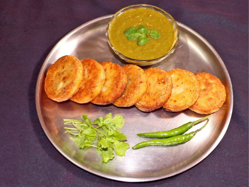 Flavorful And Crispy Aloo Tikki Recipe Aloo Kabab